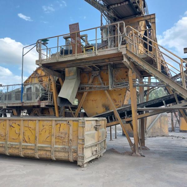 Dismantling Stone Quarry Kölleda